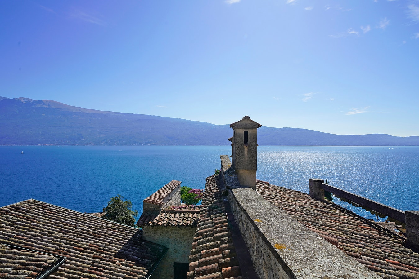 Villa Ludovica - Private lakeside villa with pool 11 Italian Breaks