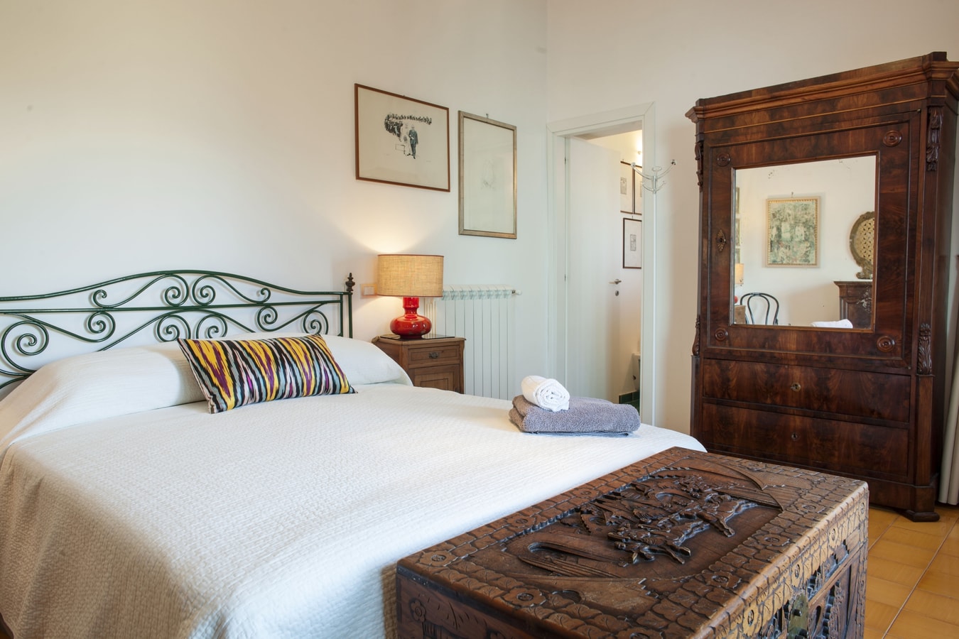 Villa Le Palme with stunning views 26 Italian Breaks