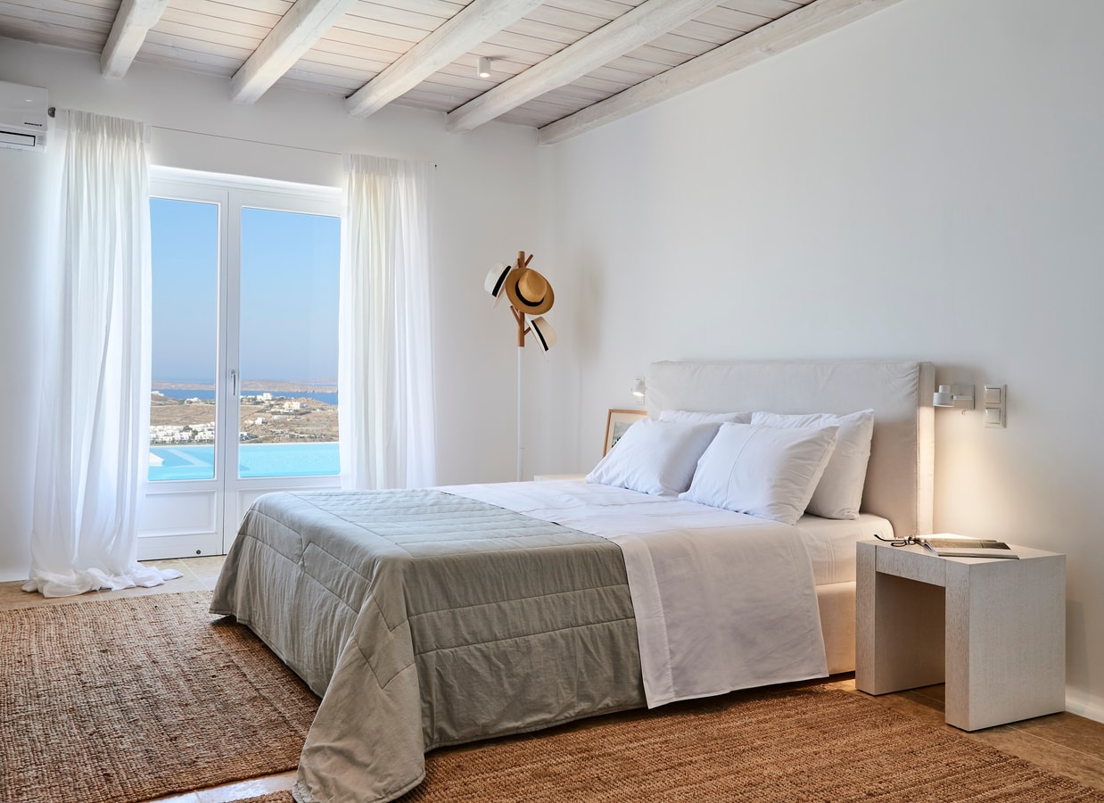 Luxury private villa with swimming pool and sea views 12 My Villa Breaks