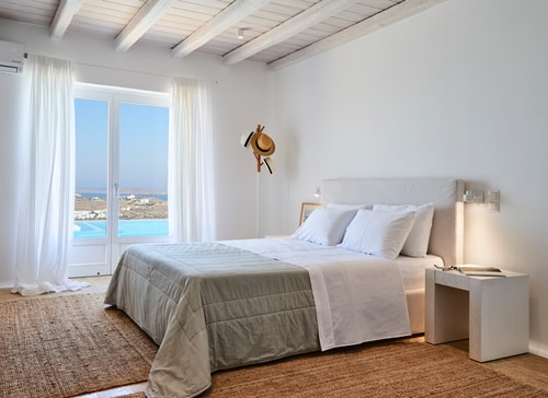 Luxury private villa with swimming pool and sea views 12 My Villa Breaks