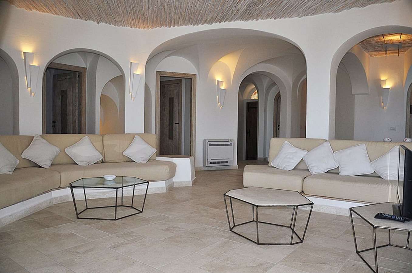 Private villa with a swimming pool in Sardinia 4 Italian Breaks