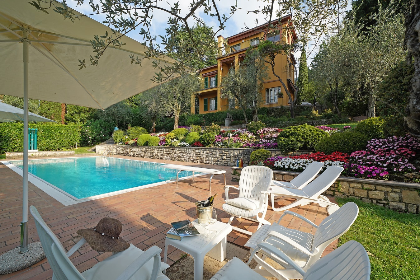 Villa Kaira - Private lakeside villa with pool 23 Italian Breaks