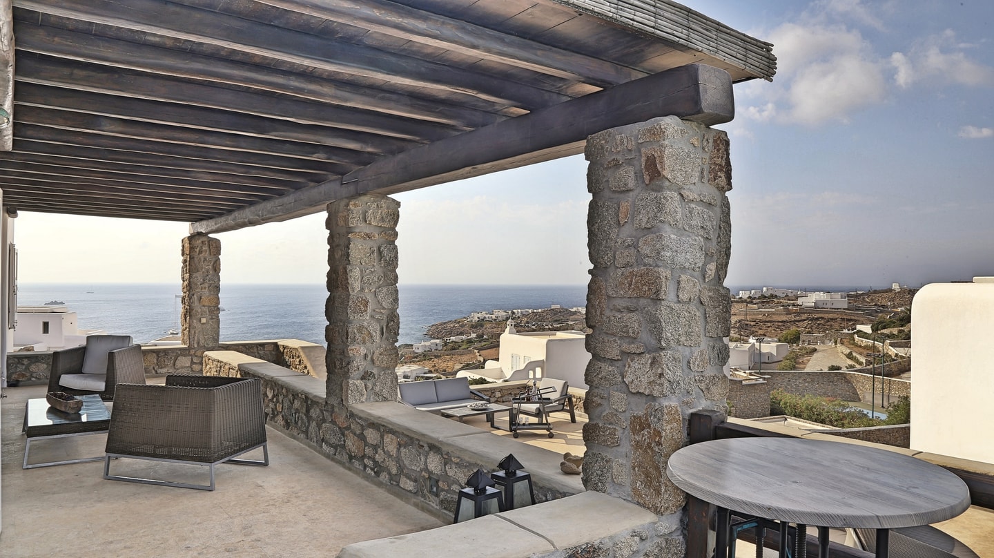 Luxury villa with a swimming pool and sea views 27 My Villa Breaks