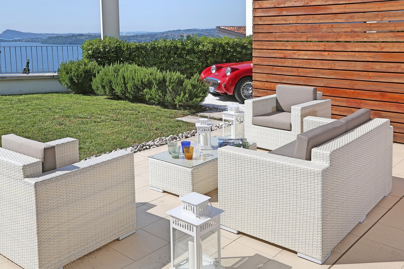 Villa Isotta - Lakeside villa with private pool 24 Italian Breaks