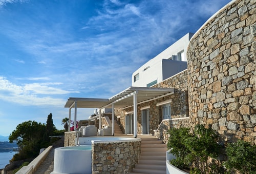 Luxury modern villa with a swimming pool and jacuzzi 1 My Villa Breaks