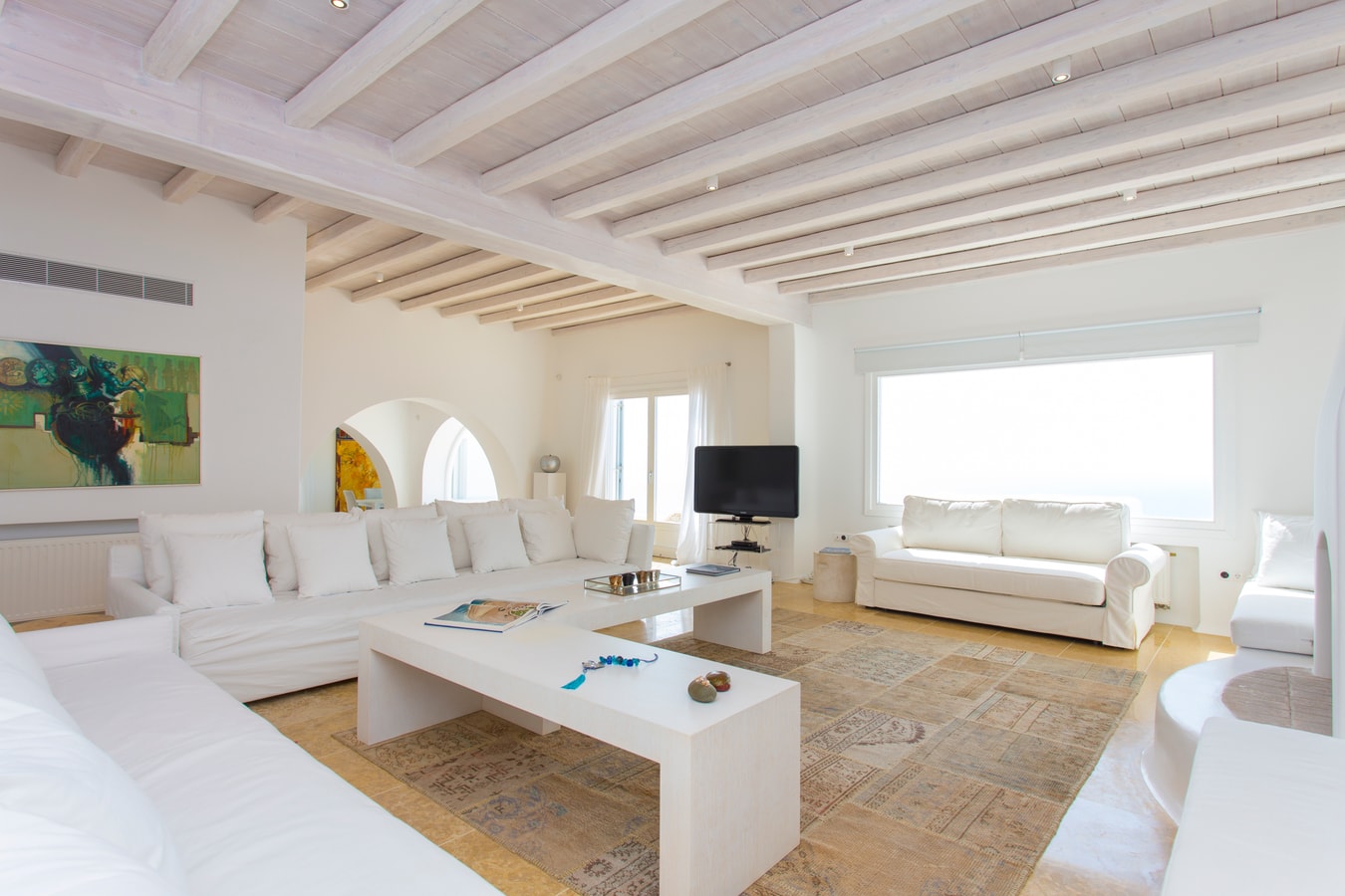 Luxury modern villa with a swimming pool and jacuzzi 3 My Villa Breaks