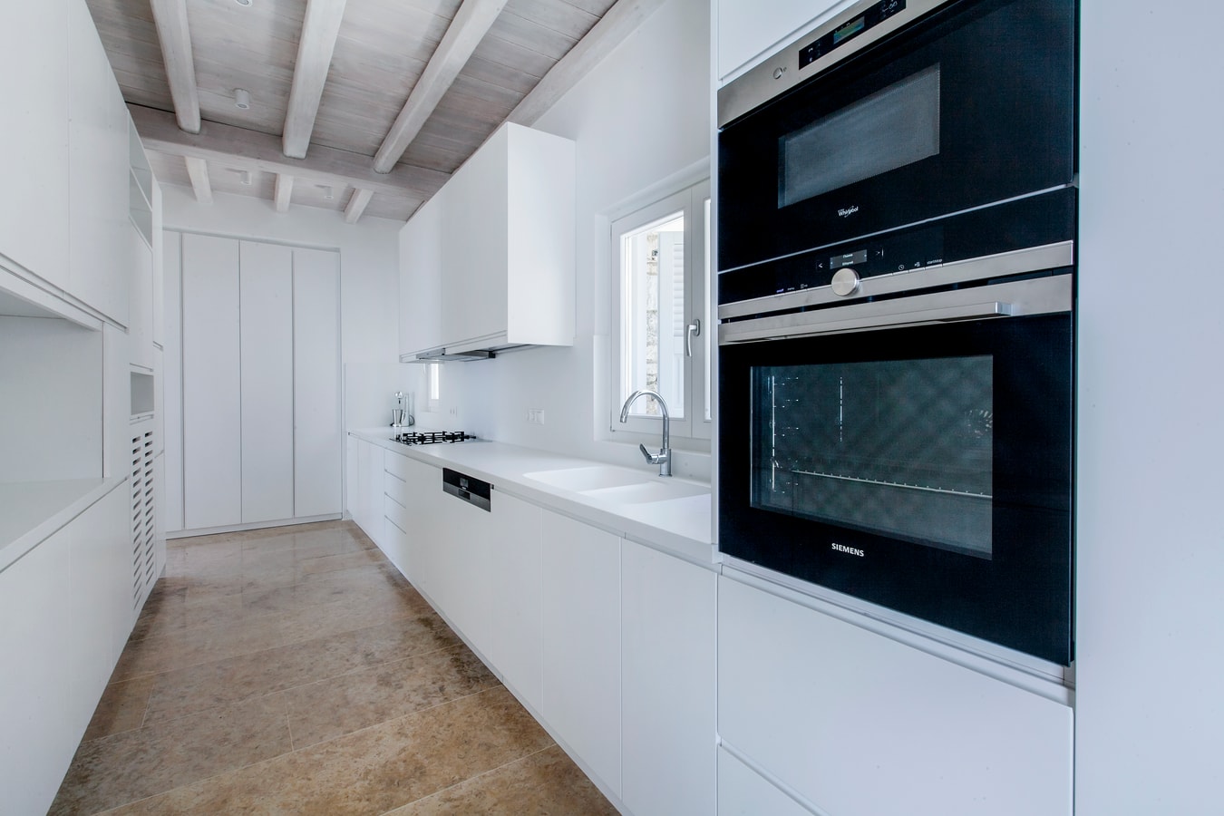 Luxury modern villa with a swimming pool and jacuzzi 6 My Villa Breaks