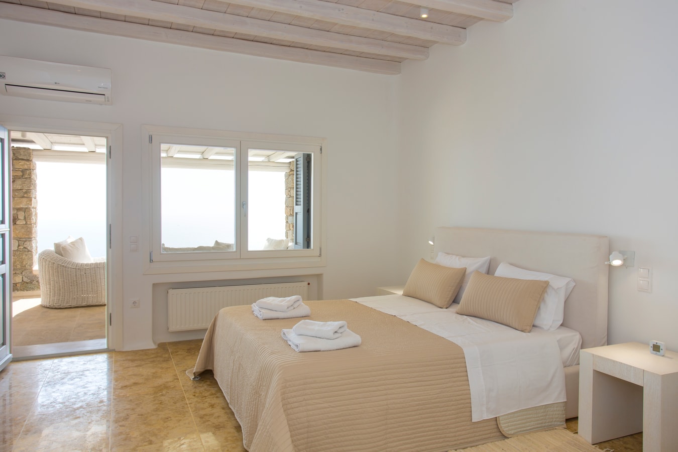 Luxury modern villa with a swimming pool and jacuzzi 18 My Villa Breaks