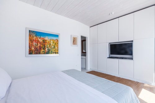 Luxury modern villa with a swimming pool and jacuzzi 20 My Villa Breaks