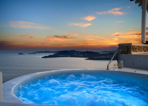 Luxury modern villa with a swimming pool and jacuzzi 26 My Villa Breaks