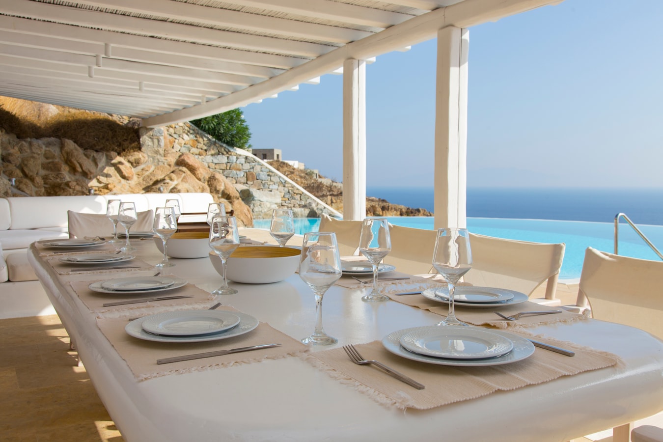 Luxury modern villa with a swimming pool and jacuzzi 29 My Villa Breaks