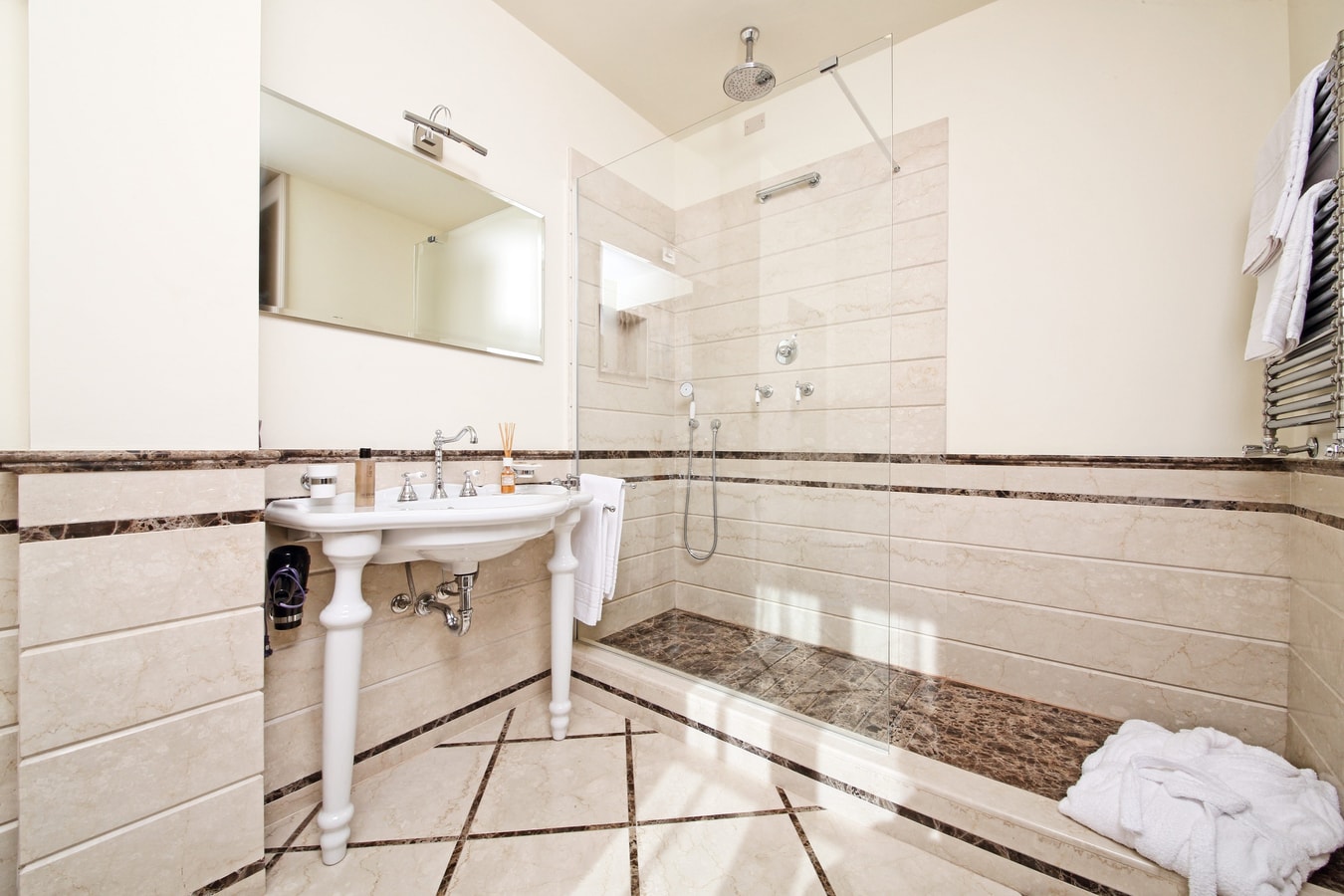Villa Gabriele - Elegant villa with private pool 22 Italian Breaks