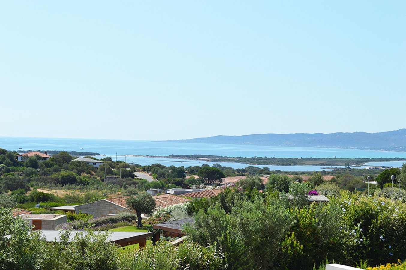 Private villa with swimming pool in Sardinia 22 Italian Breaks