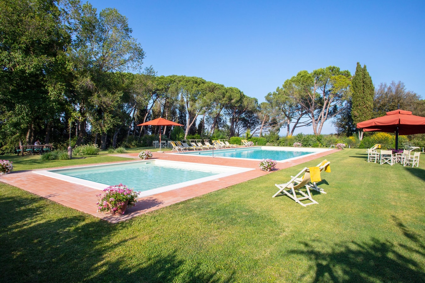 Villa Florale (22 Guests) - Family villa with pool in the heart of Tuscany Italian Breaks
