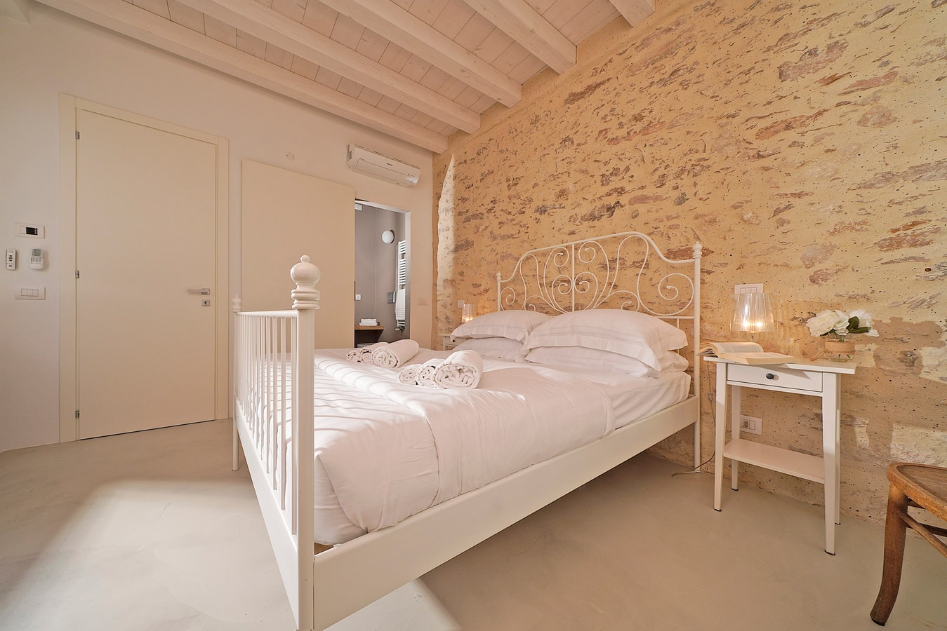 Villa Foglia - Private villa near the lake 12 Italian Breaks