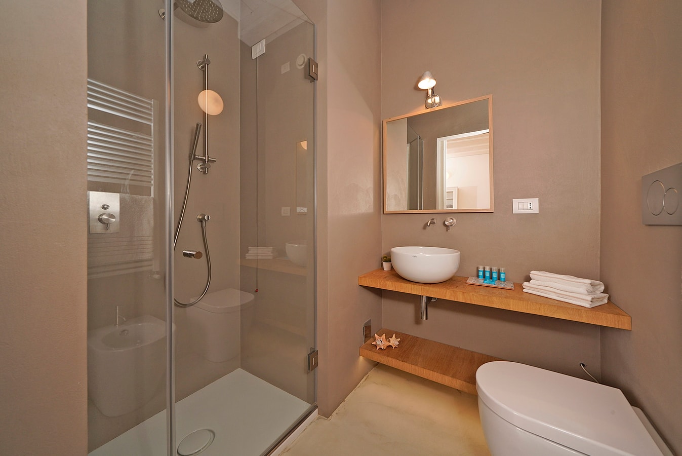 Villa Foglia - Private villa near the lake 18 Italian Breaks