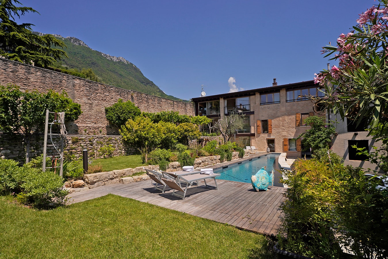 Villa Foglia - Private villa near the lake 27 Italian Breaks