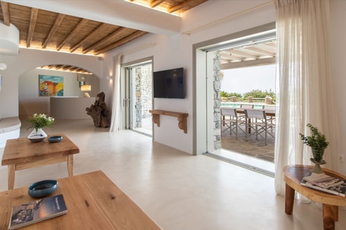 Luxury modern villa with swimming pool in Mykonos 3 My Villa Breaks