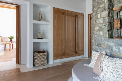 Luxury modern villa with swimming pool in Mykonos 12 My Villa Breaks