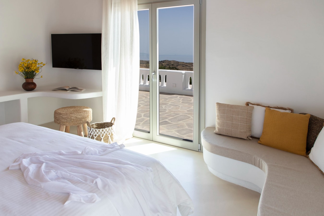 Luxury modern villa with swimming pool in Mykonos 19 My Villa Breaks