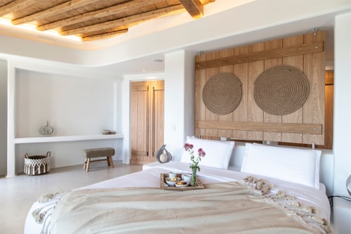 Luxury modern villa with swimming pool in Mykonos 45 My Villa Breaks