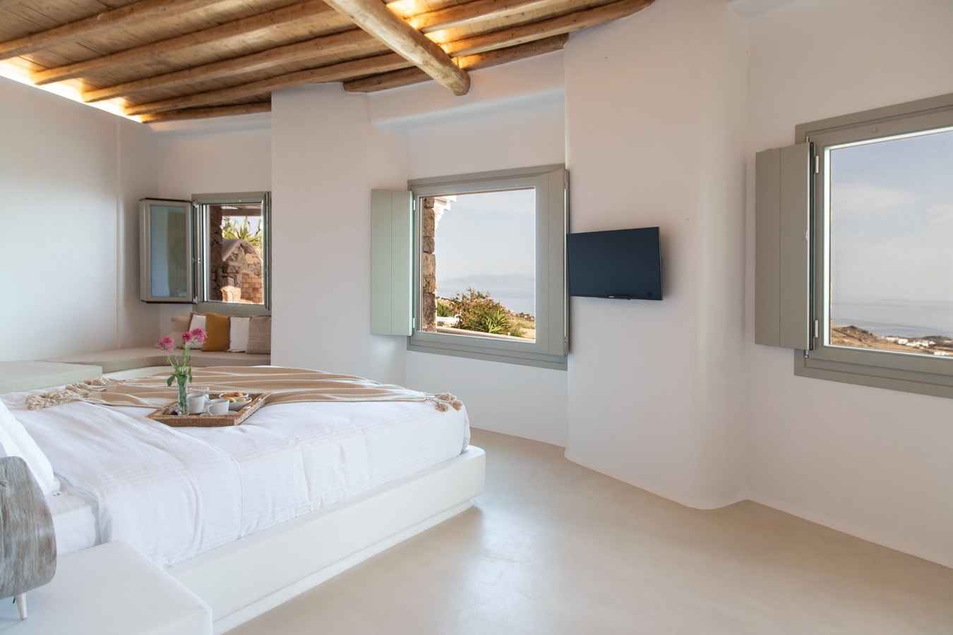 Luxury modern villa with swimming pool in Mykonos 48 My Villa Breaks