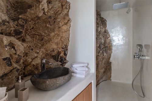 Luxury modern villa with swimming pool in Mykonos 49 My Villa Breaks