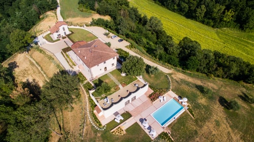Luxury villa with private pool 33 Italian Breaks