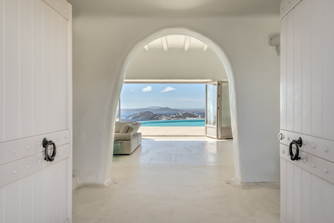 Luxury villa with swimming pool in Mykonos 3 My Villa Breaks