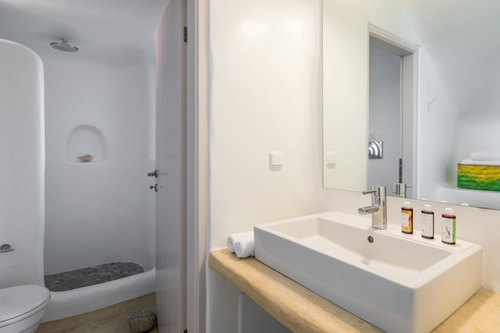 Luxury villa with swimming pool in Mykonos 8 My Villa Breaks