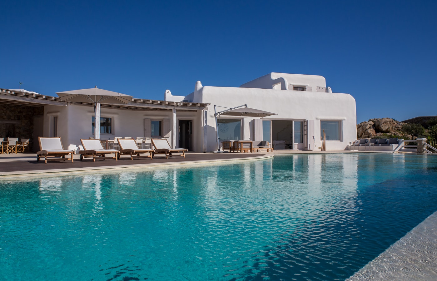 Luxury villa with swimming pool in Mykonos 23 My Villa Breaks