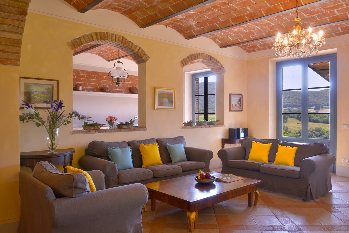 Villa Di Terra, with heated and fenced pool 3 Italian Breaks