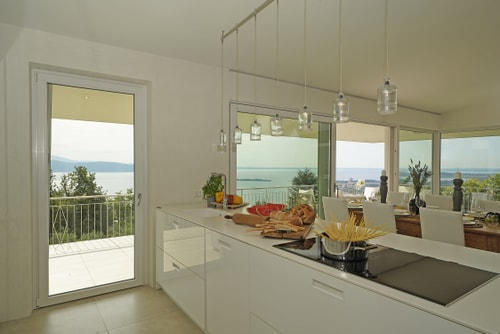 Villa Donita - Lakeside villa with pool 9 Italian Breaks