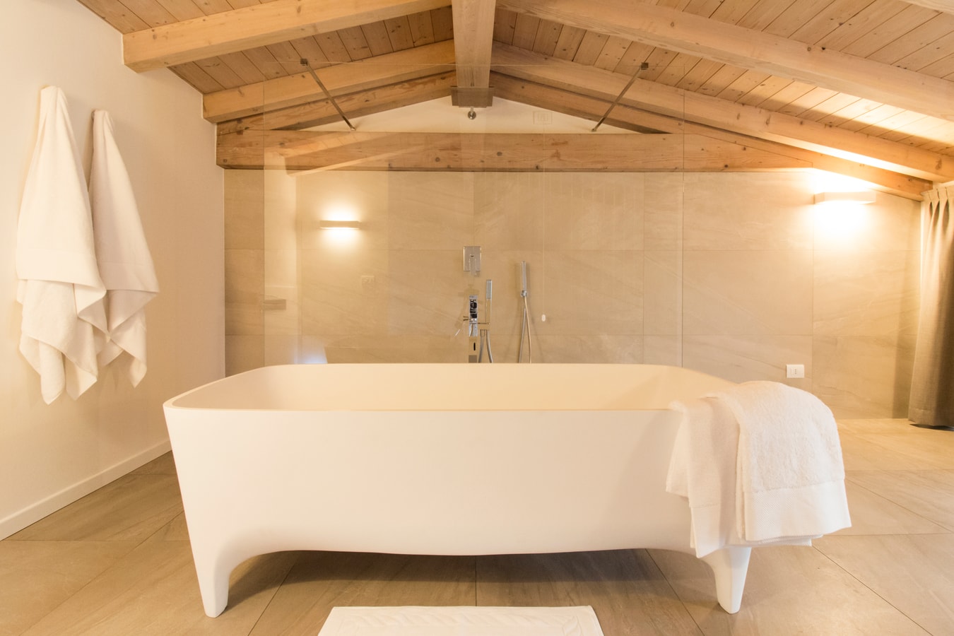 Villa Dahna - Lakeside villa with heated pool 8 Italian Breaks