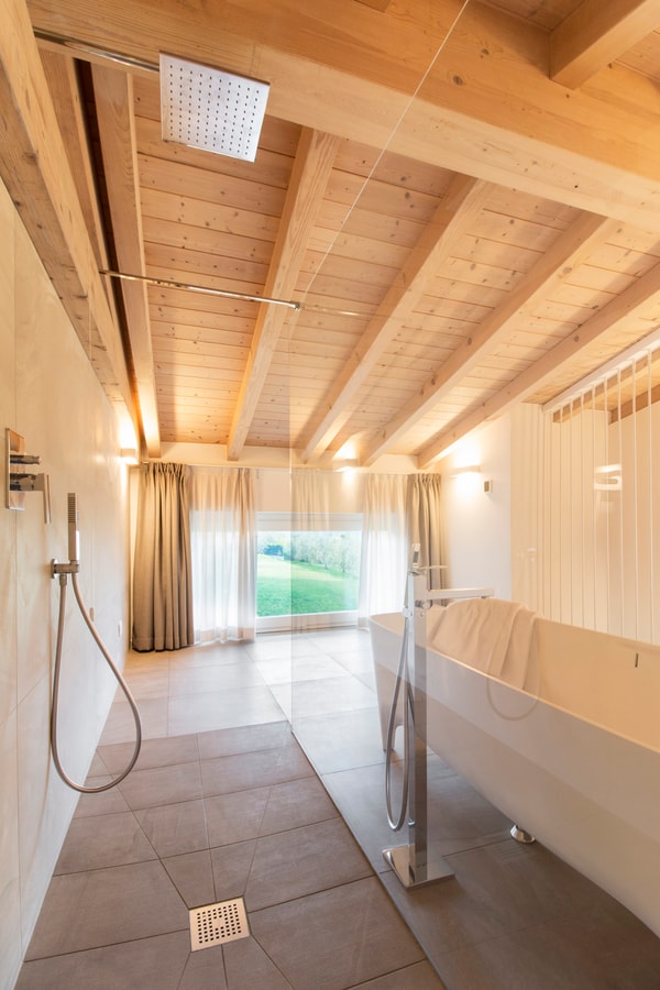 Villa Dahna - Lakeside villa with heated pool 18 Italian Breaks