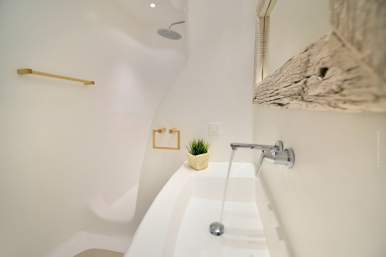 Luxury modern villa with swimming pool in Mykonos 11 My Villa Breaks