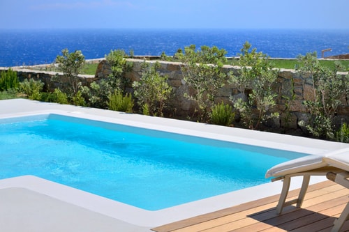 Luxury modern villa with swimming pool in Mykonos 16 My Villa Breaks