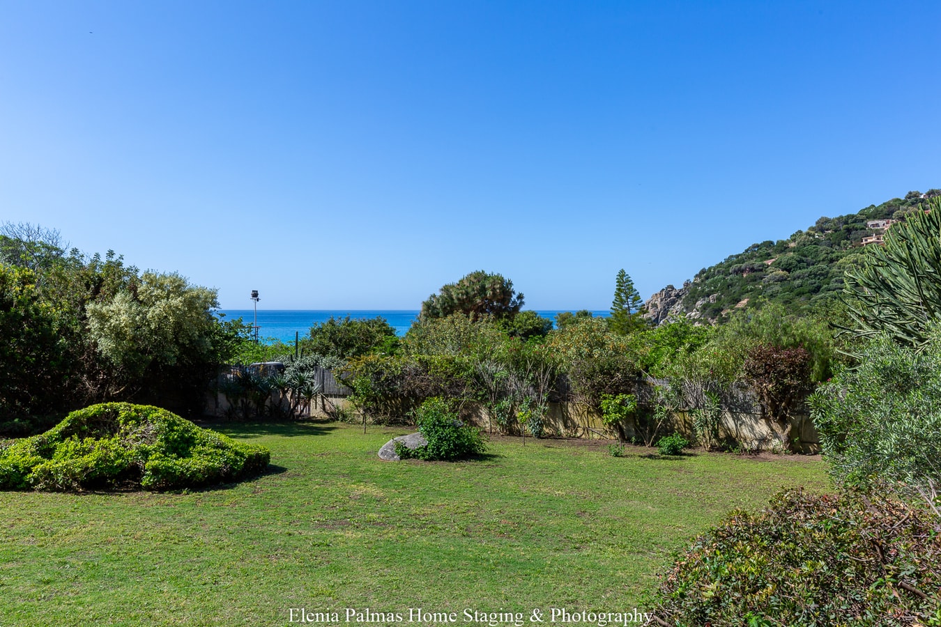 Beautiful private villa near the beach 24 Italian Breaks