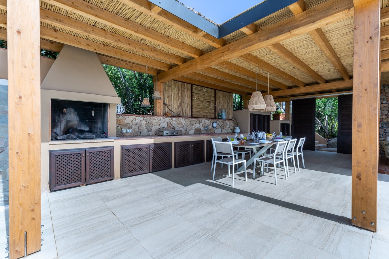 Villa with pool and stunning views 29 Italian Breaks