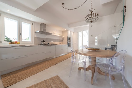 Villa Briella - Close to the sea 4 Italian Breaks