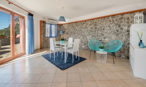 Villa Carmela 10 Italian Breaks