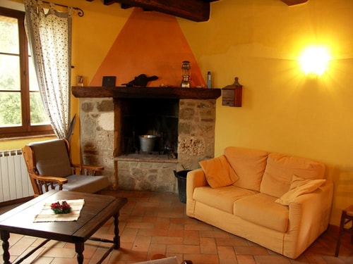 Villa Canneto - Tuscan Farmhouse with private pool 6 Italian Breaks