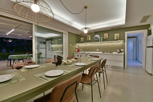 Private villa with private swimming pool 12 Italian Breaks