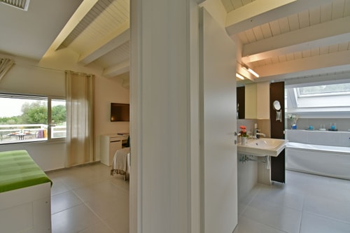 Private villa with private swimming pool 25 Italian Breaks
