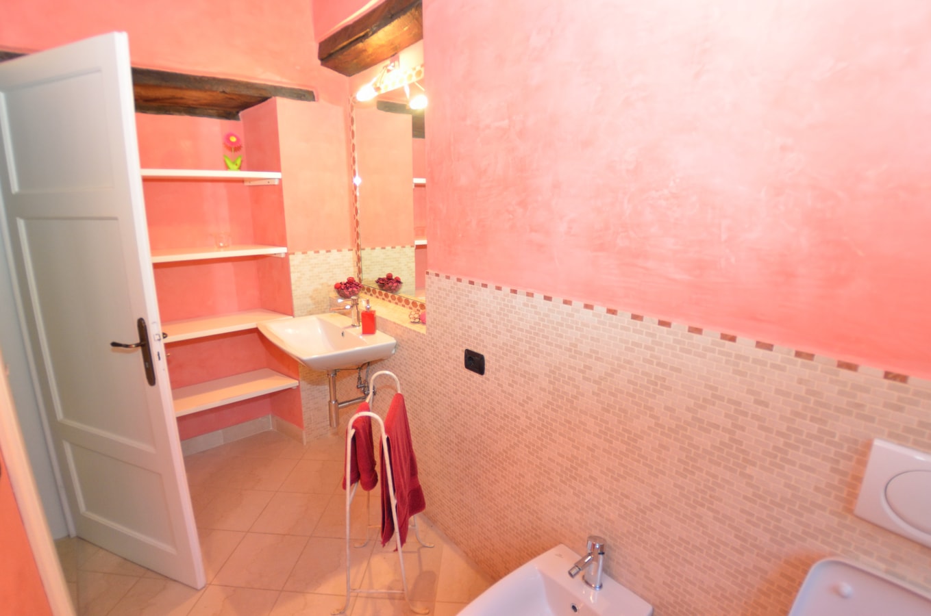 Villa Brianna - Private Tuscan villa with pool 23 Italian Breaks