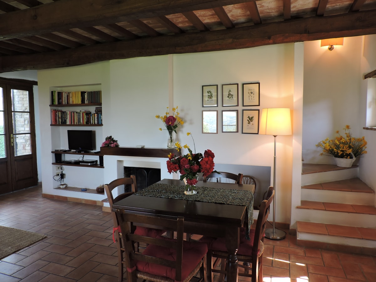 Villa Brigida - Country house with private pool 9 Italian Breaks