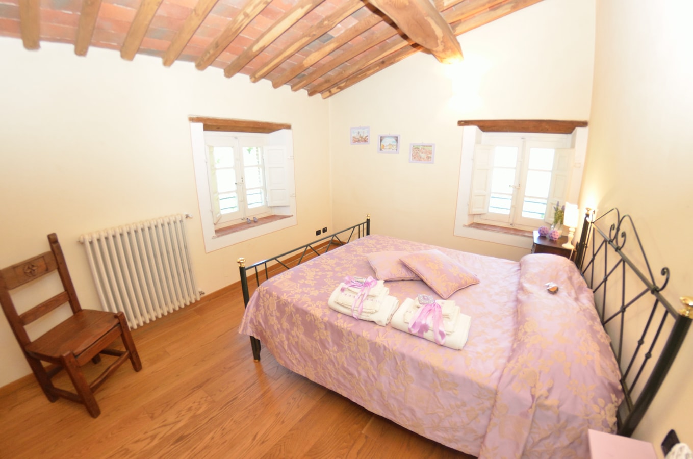Villa Brianna - Private Tuscan villa with pool 14 Italian Breaks