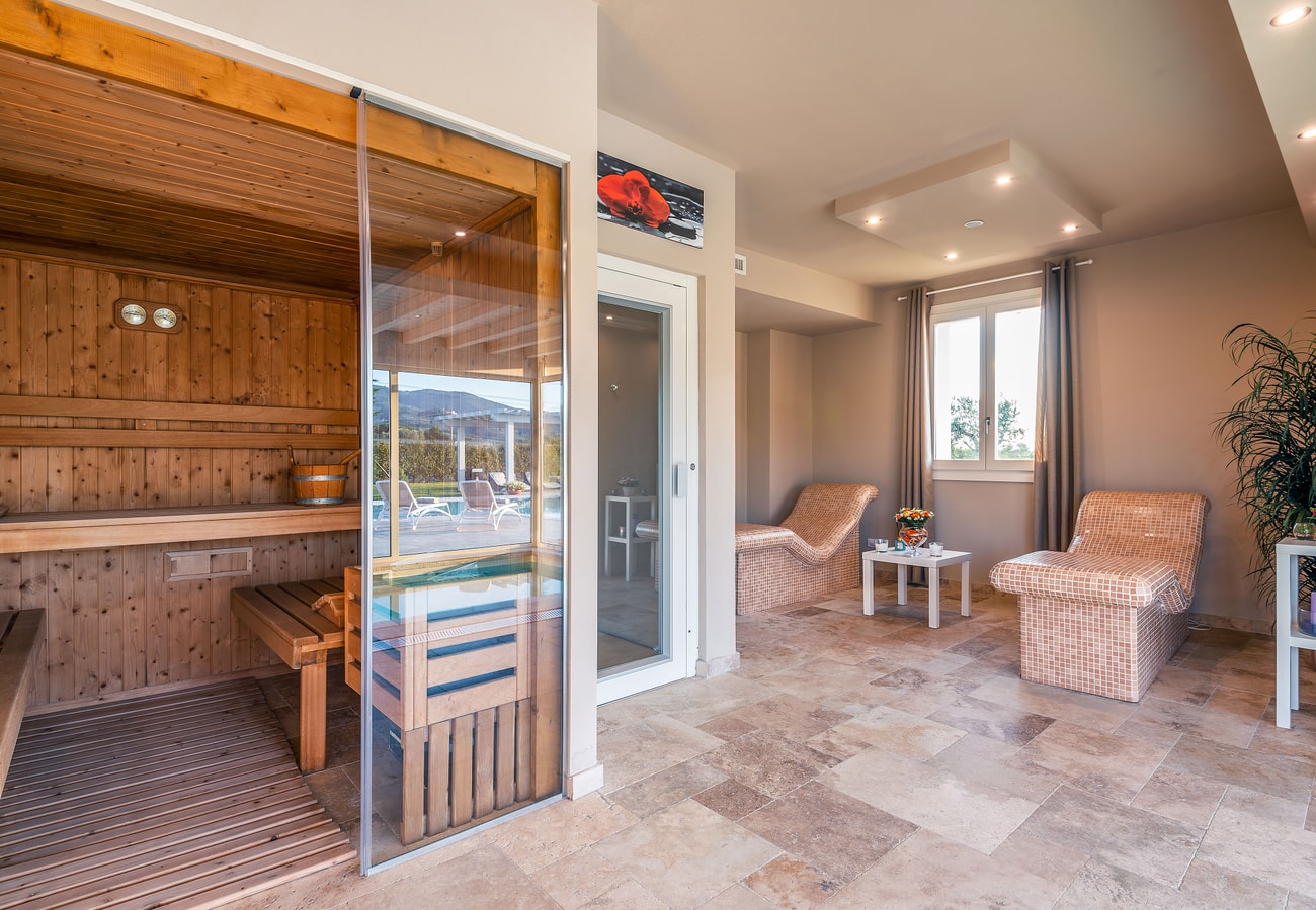Villa Caliano - Private villa with swimming pool 43 Italian Breaks
