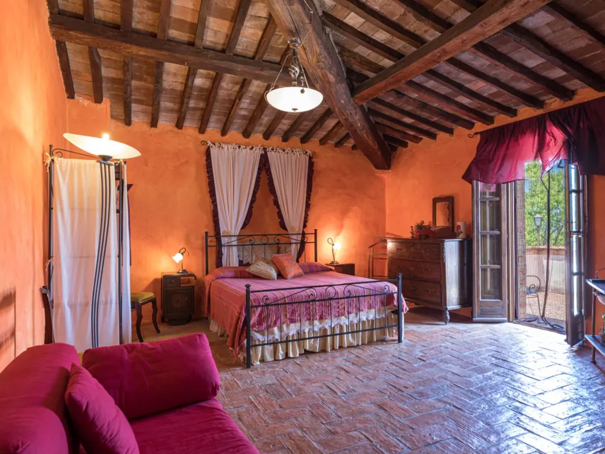 Villa Calisi - Tuscan villa with private pool 16 Italian Breaks