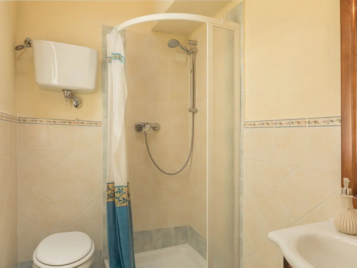 Villa Calisi - Tuscan villa with private pool 17 Italian Breaks